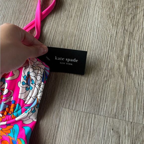 Kate Spade Cinch Front Underwire One Piece Swimsuit - Picture 12 of 12